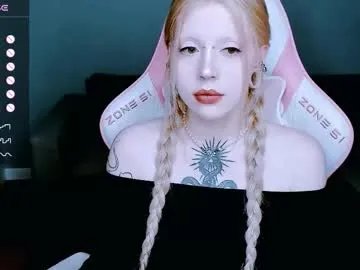 succubus_leslie on Chaturbate 