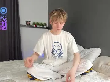 tim_milll — Play With Cock   #new #teen #twink #18 #bigcock [179 tokens remaining]