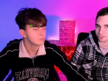 travis_wolf_ on Chaturbate