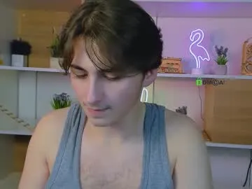 veldi_to on Chaturbate