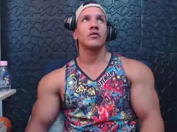 viktorherrera on Chaturbate