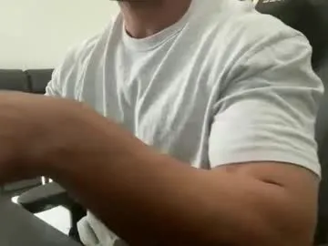 weaponx1 on Chaturbate