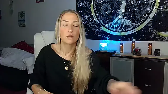 -Jeany- on StripChat