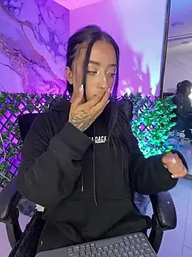 Ady_18 — Fingers in my pussy