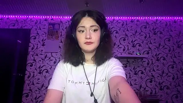 AffableFuturity on StripChat 