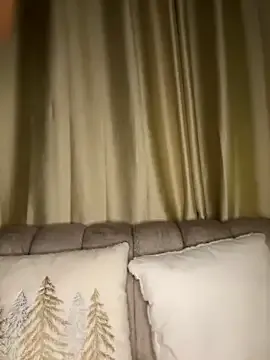 AgathaGeorgiou on StripChat