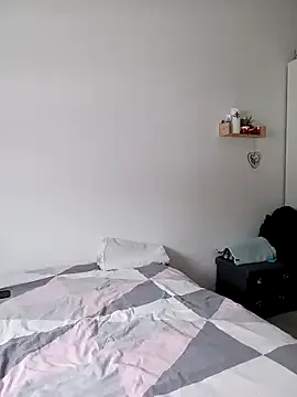 Aleioji10 on StripChat