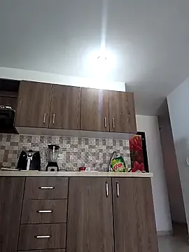 Alice_Barry on StripChat