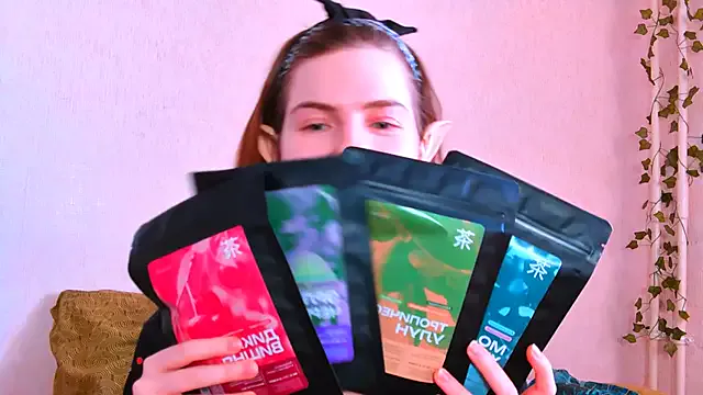 AliceCUNTach on StripChat