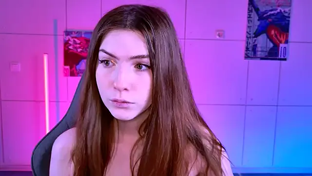 AliceCUNTach on StripChat