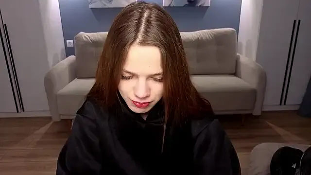 AliceDelaney — suck finger