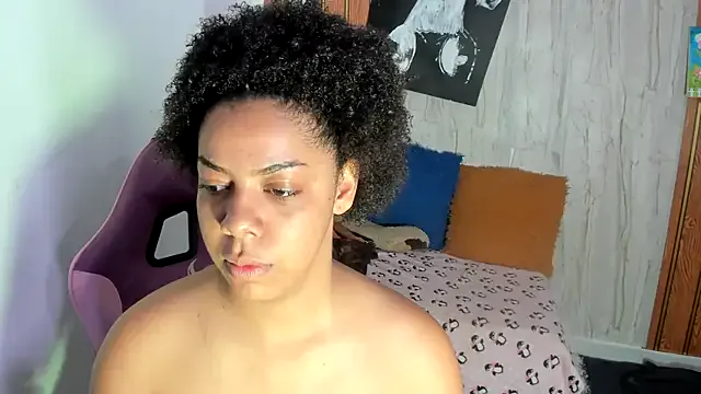 Alika01 on StripChat