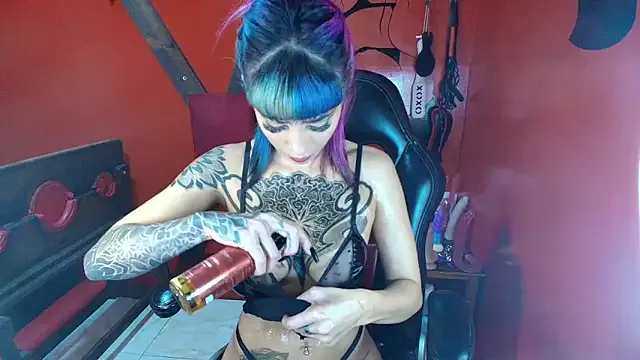 AlissaPeachx on StripChat