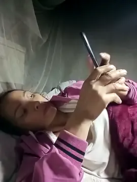 Andrea-688 on StripChat