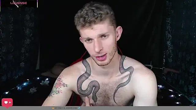 andrewxbi on StripChat
