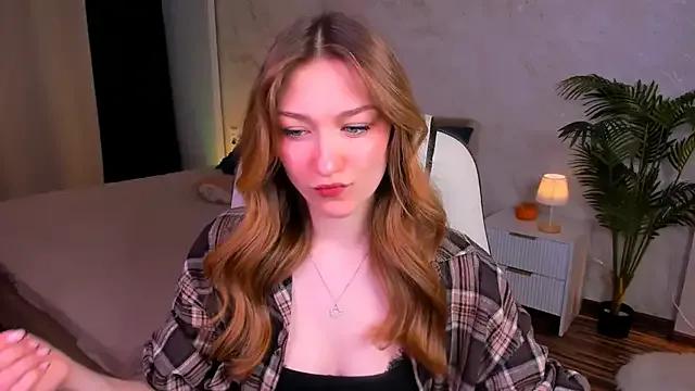 AngelAnabelle — take off your shorts and spank yourself