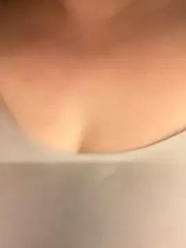 Anna_Alexa — Tits out