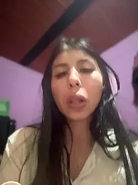 anny__2 on StripChat 