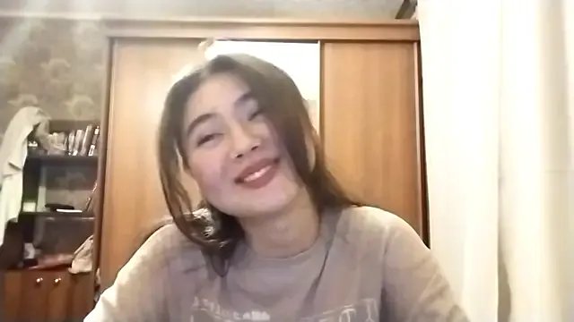 ArianeRandy on StripChat 