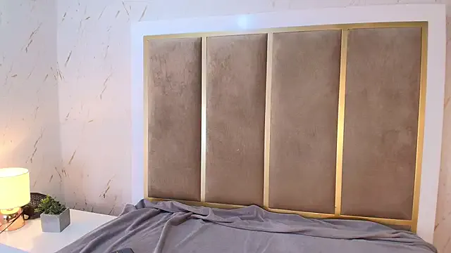 ArielleWilde — cute tits u lick them?