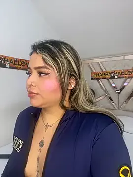 ashley-swift- on StripChat