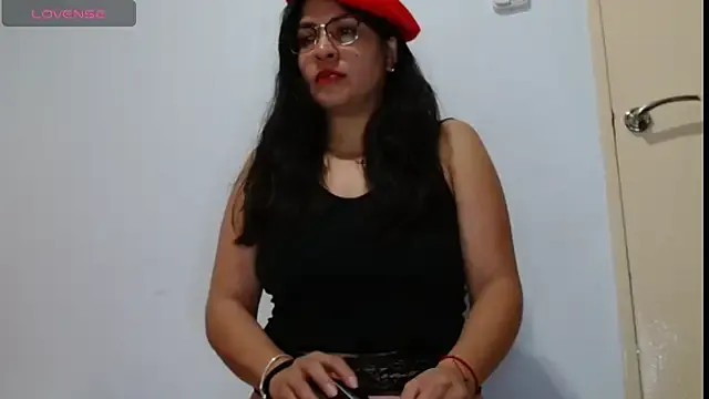 astridcollinsvip on StripChat