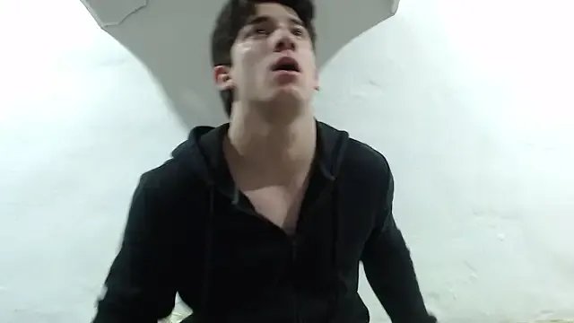 AteneoJr on StripChat