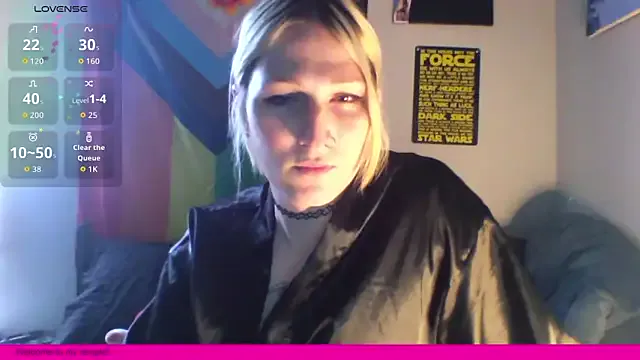 AthenaAphrodisia on StripChat