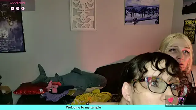 AthenaAphrodisia on StripChat