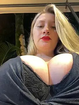 aurora_coldd on StripChat