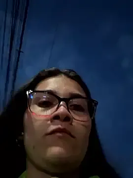 aurora_divine on StripChat