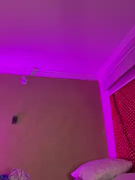 aurora_divine — NORA toy control 10 minutes