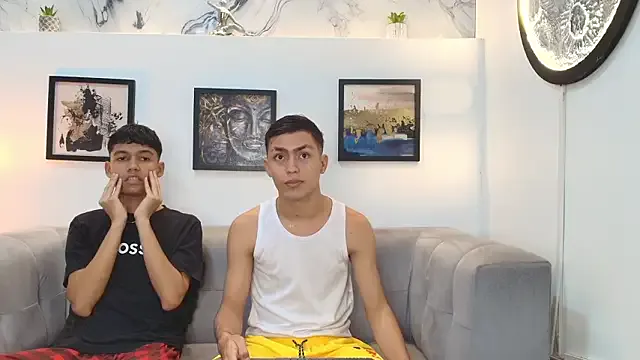 AVENGER_BOYS2026 on StripChat