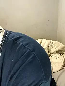 BeejayLoverxx on StripChat 