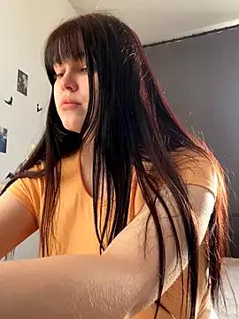 BellaNights — pussy close up + control 5 min