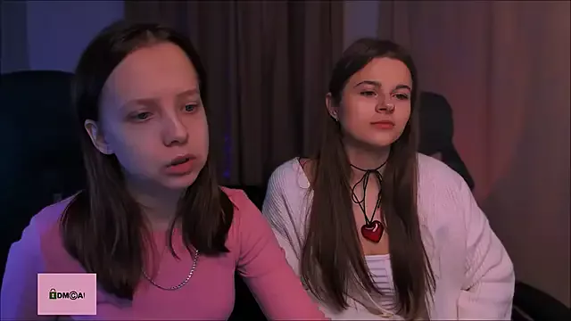 berry_alma on StripChat