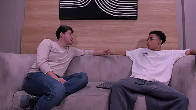 big__friends on StripChat