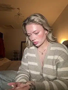 blissdimicco on StripChat