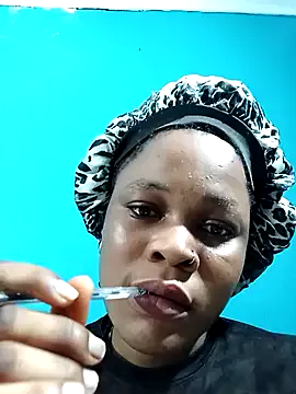 BlondieBitch on StripChat