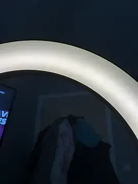 Blondiee3088 — Last tipper controls toy 2 mins 