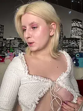 BonnyeBoom on StripChat