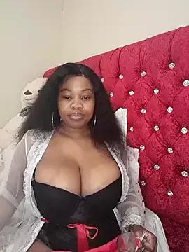 BoobQueenxx on StripChat 