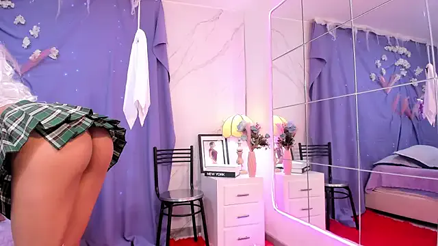 BritneyCollins on StripChat