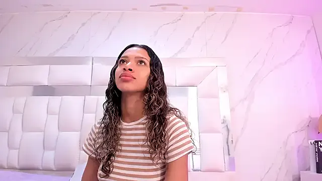 BritneyCollins on StripChat