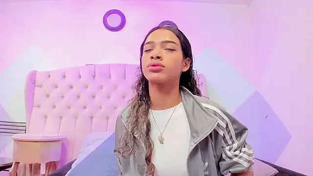 BritneyCollins on StripChat