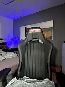 BunnyDiamond1 — Plug in Ass+3Clips+6Photos LT<3