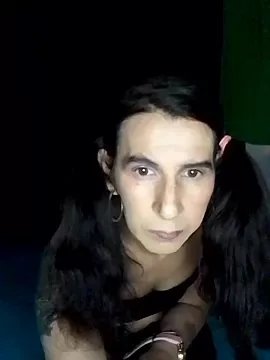 Cameron_puppy on StripChat