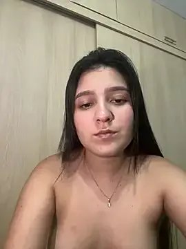 Camila_sanchez25 on StripChat