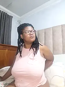 CandyYumsAerolaX on StripChat