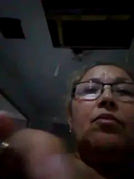 Cessi50 on StripChat